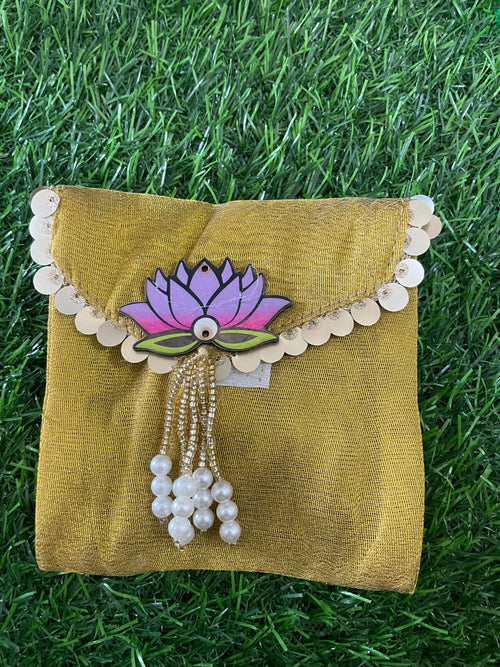 Organza Net Square Envelope with Lotus Design