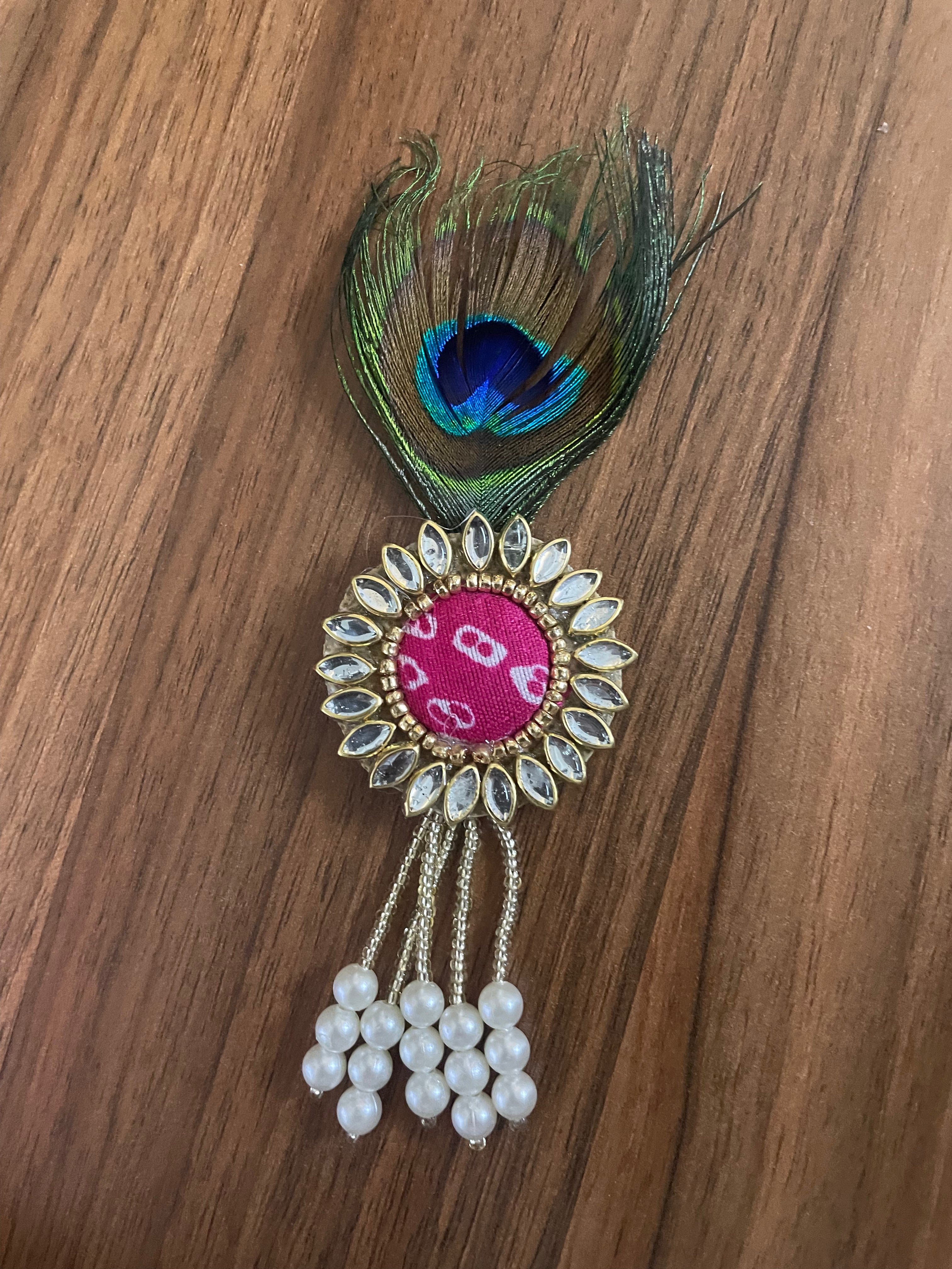 Bandhani Design Brooches