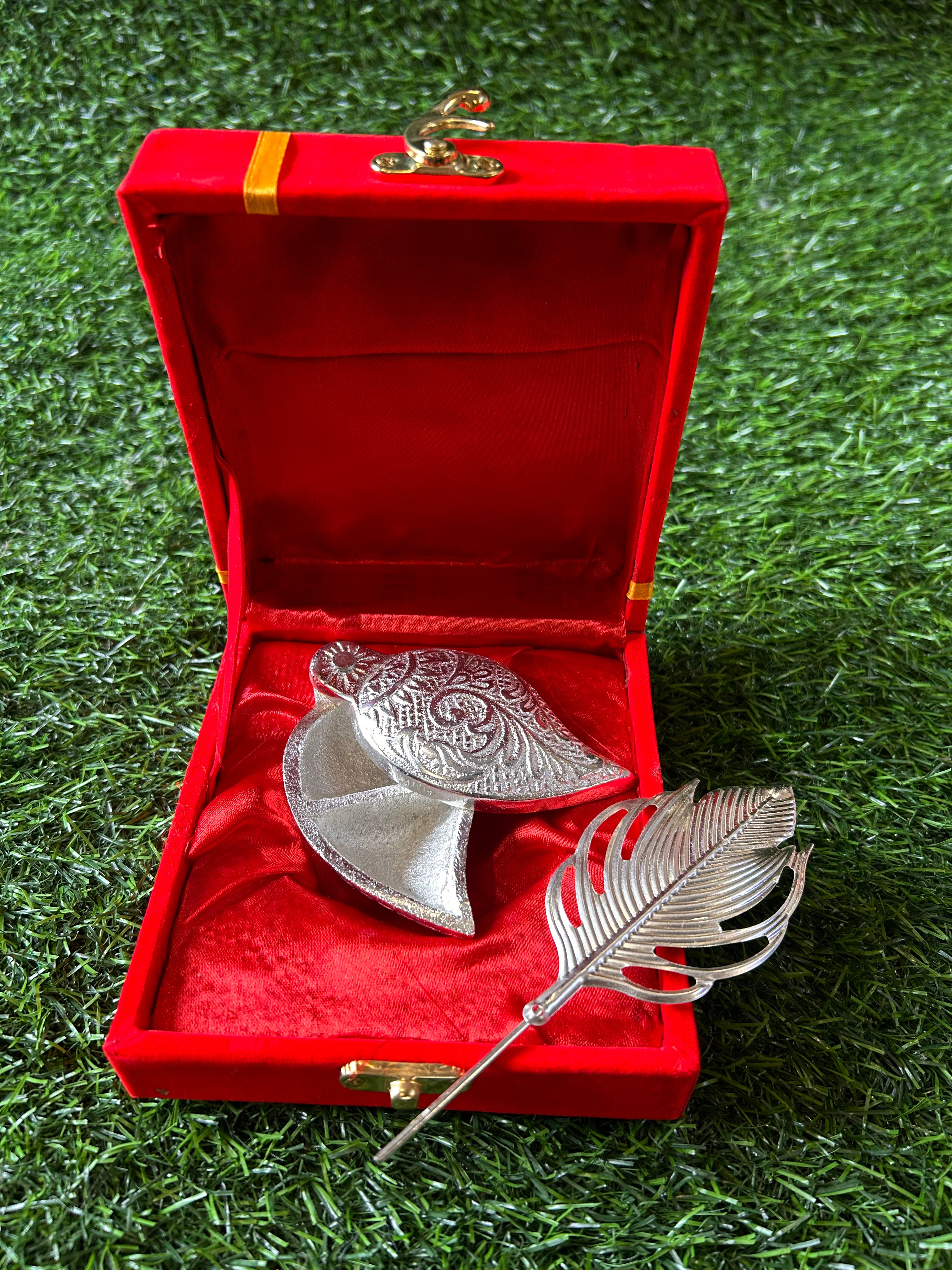 Tilak Stick With Chopra in german Silver with Velvet Box