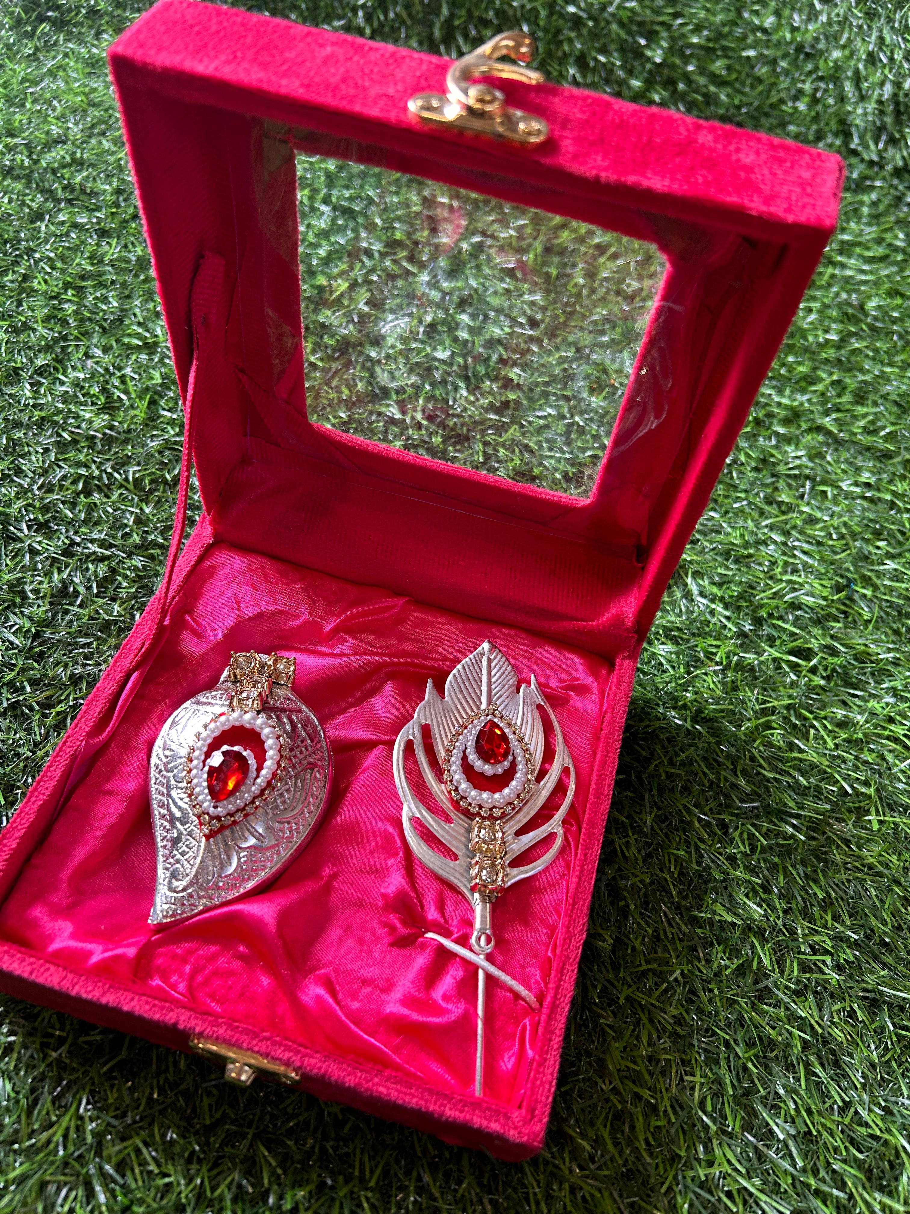 Heavy Design Tilak stick with Chopra in German Silver finish with window velvet box