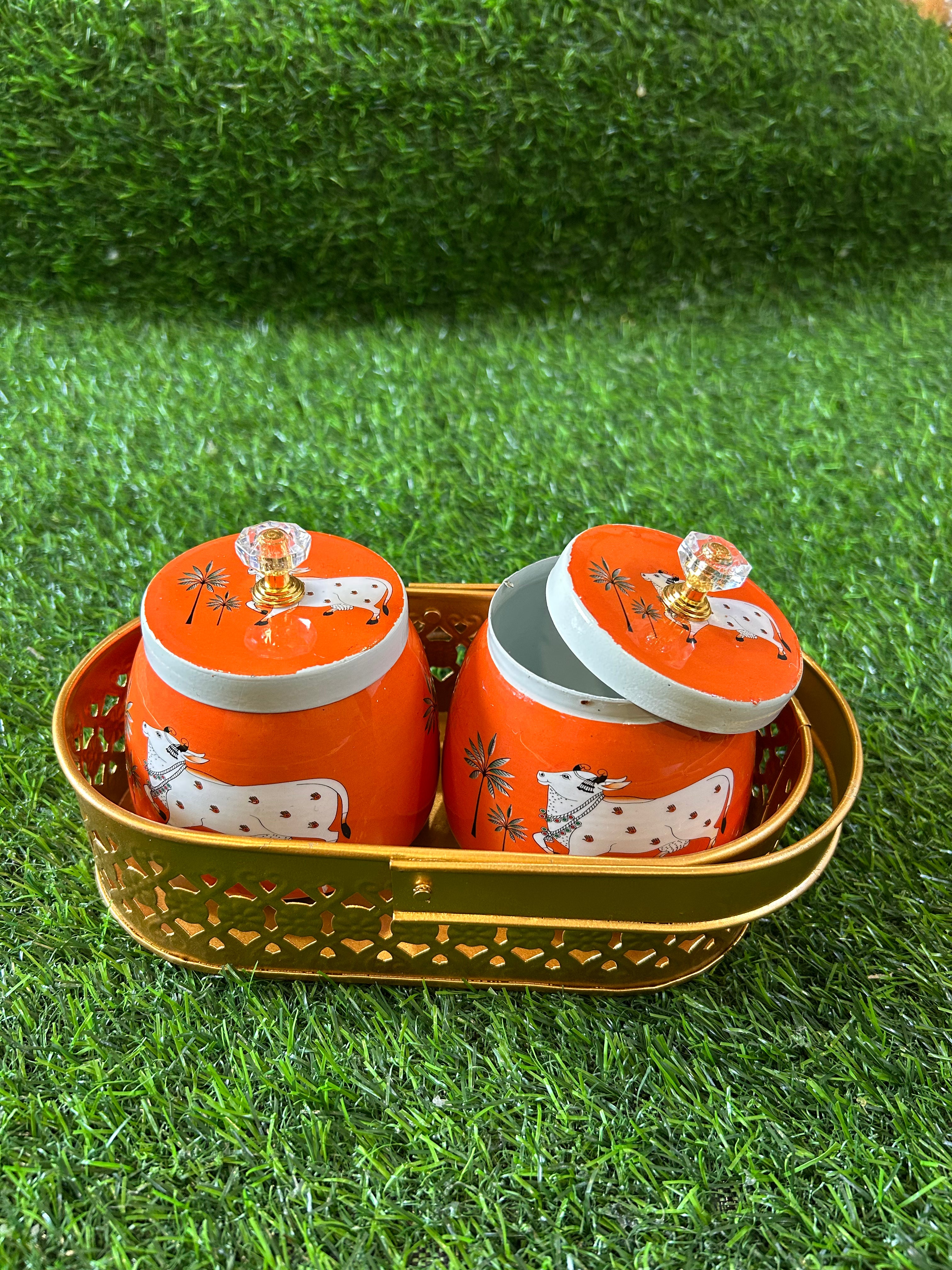 Pichwai Jars set of two with Brass finish basket Combo