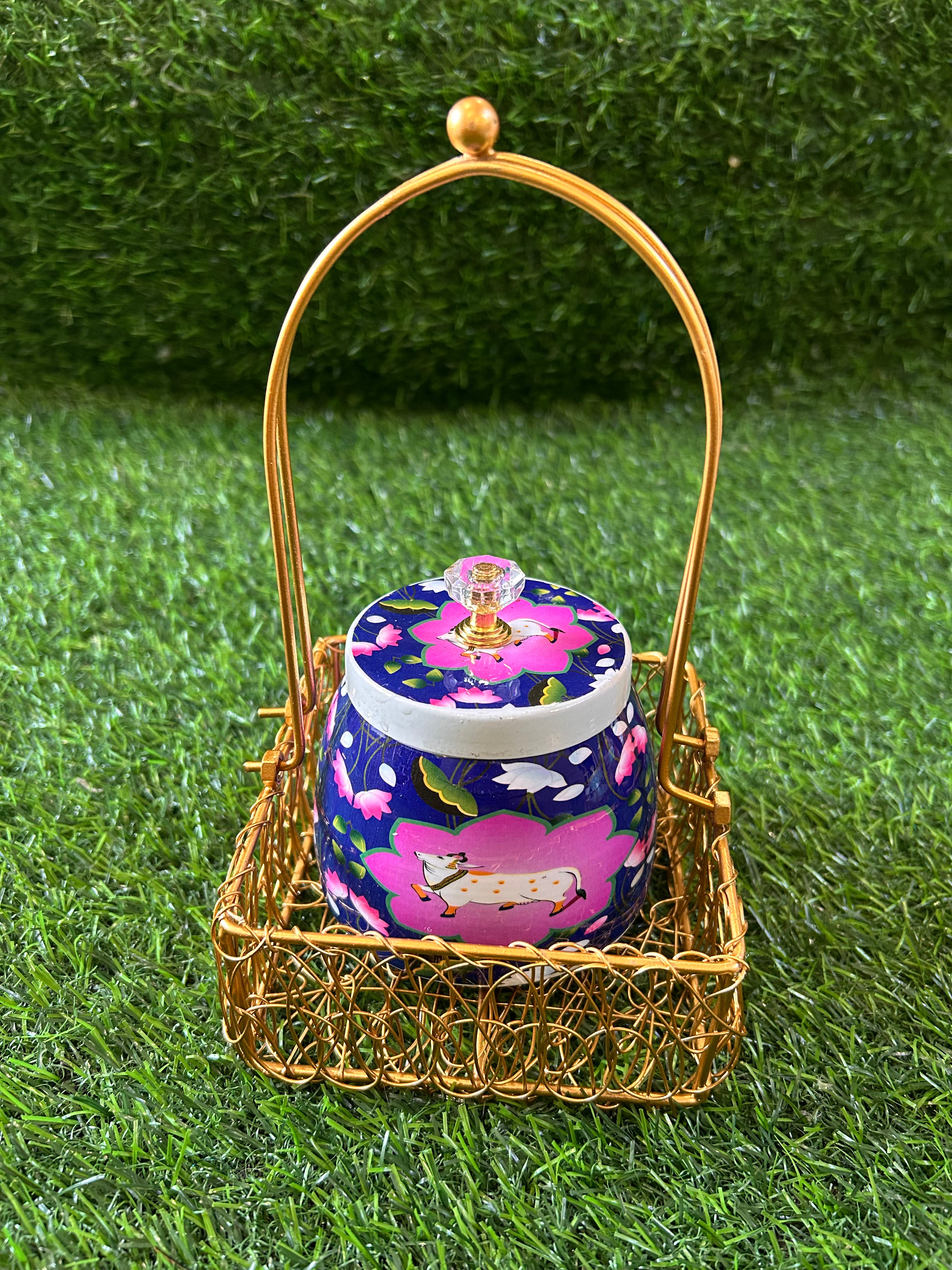 Pichwai Jar with Wire Design Basket Combo