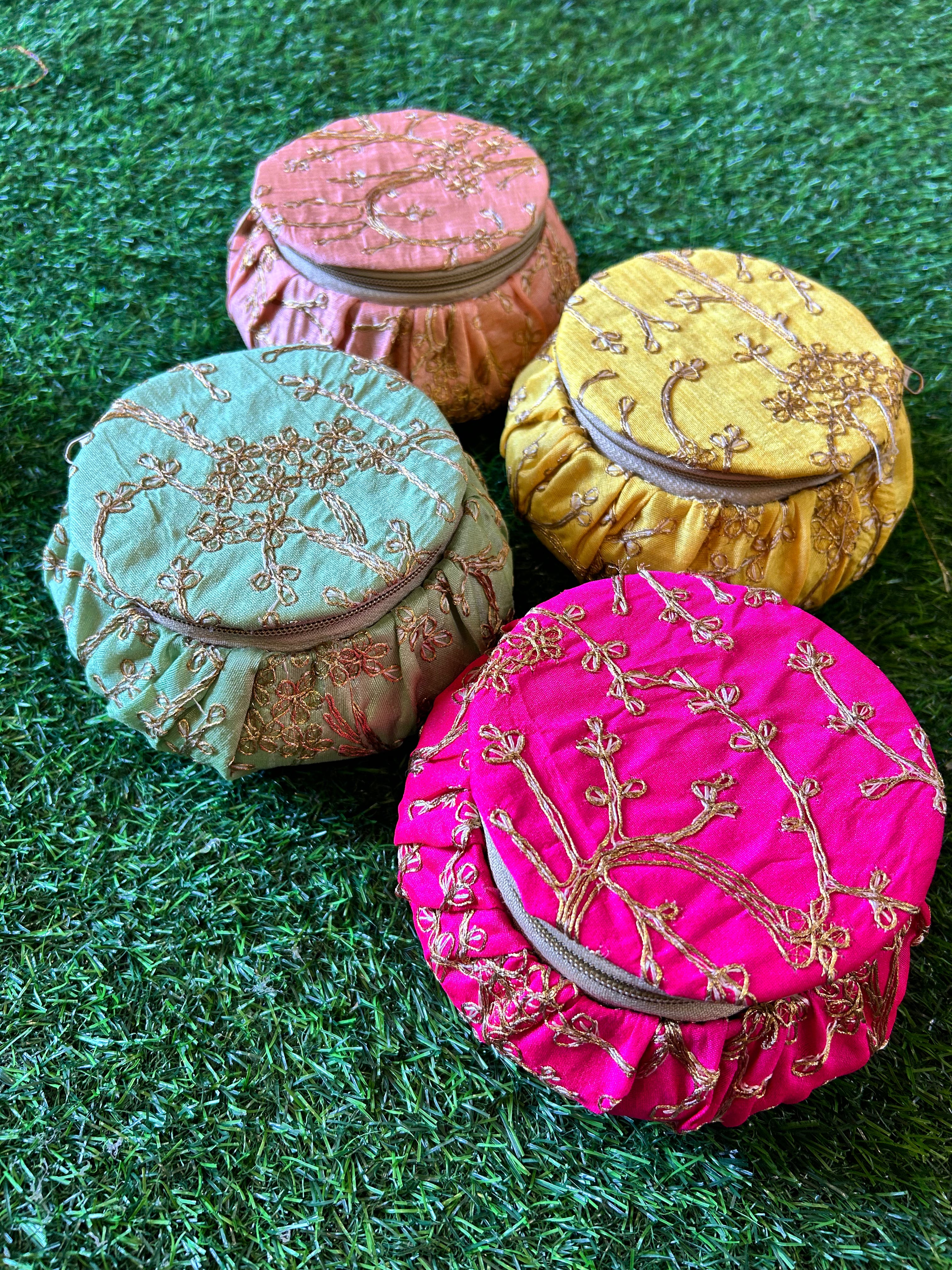 Matki bag Assorted Colors